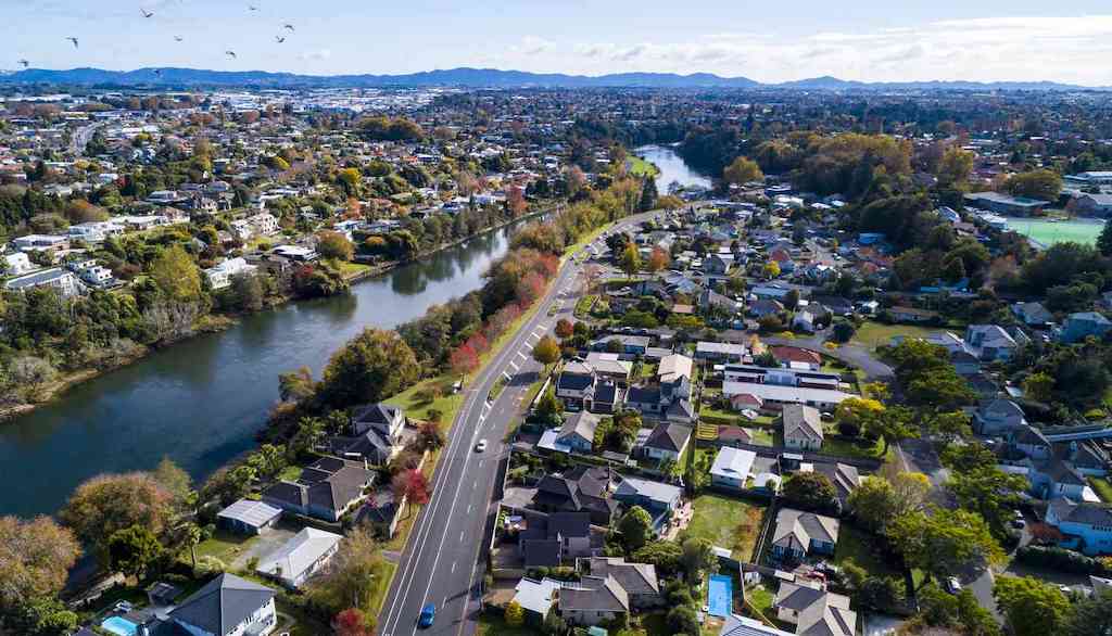 Hamilton, New Zealand: Where Nature and Urban Life Intersect